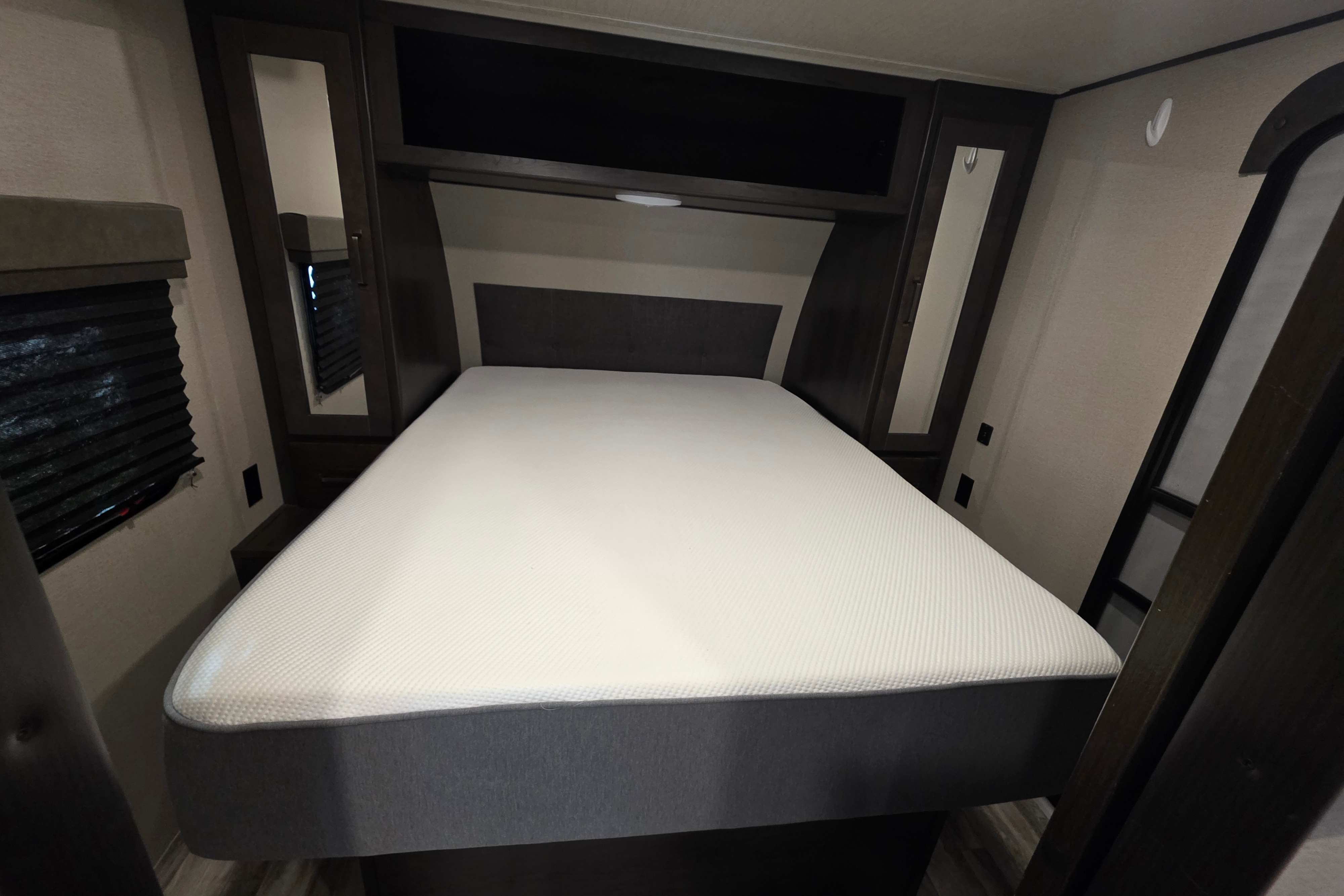 Grand Design Transcend 265BH w/bunks