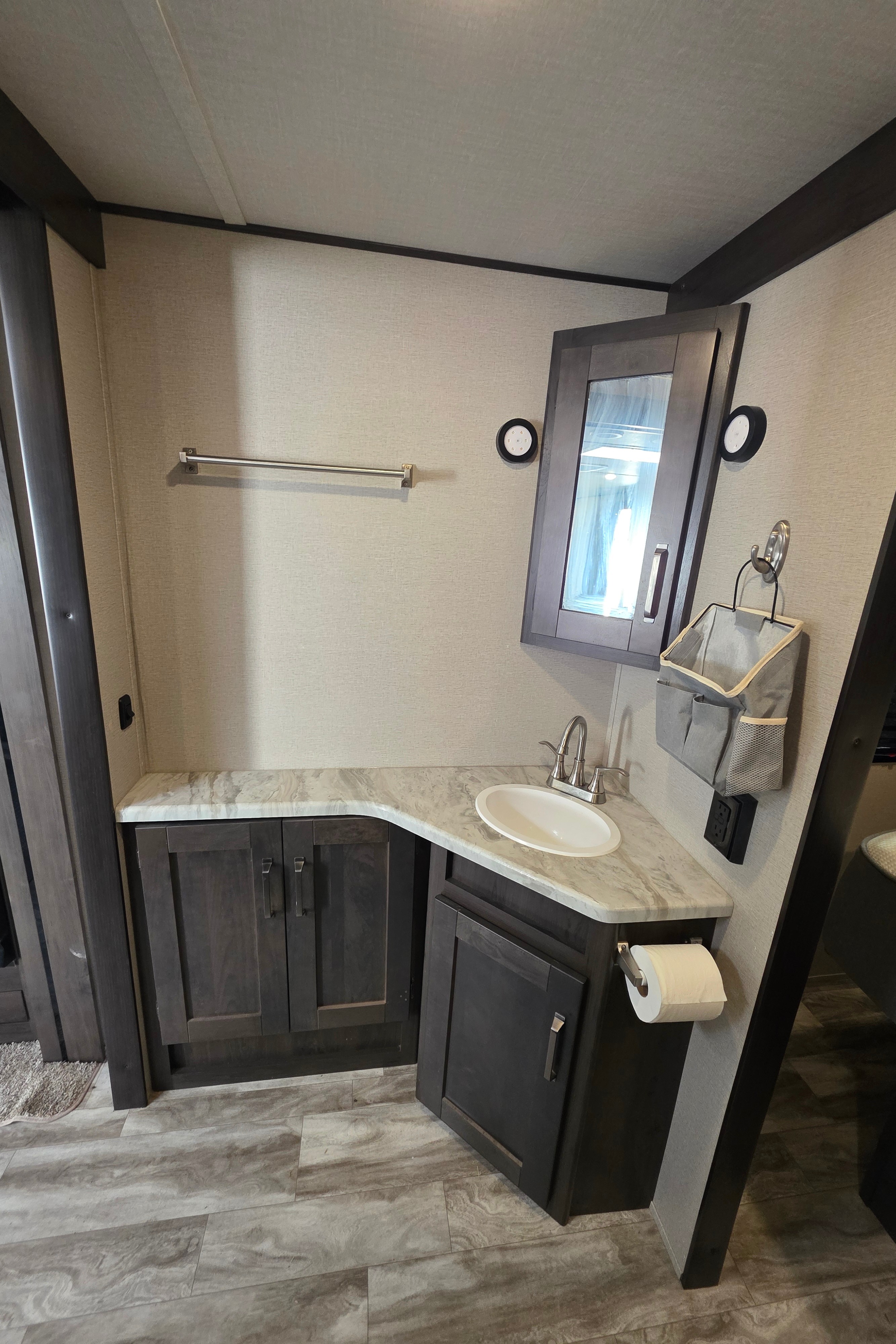 Grand Design Transcend 265BH w/bunks