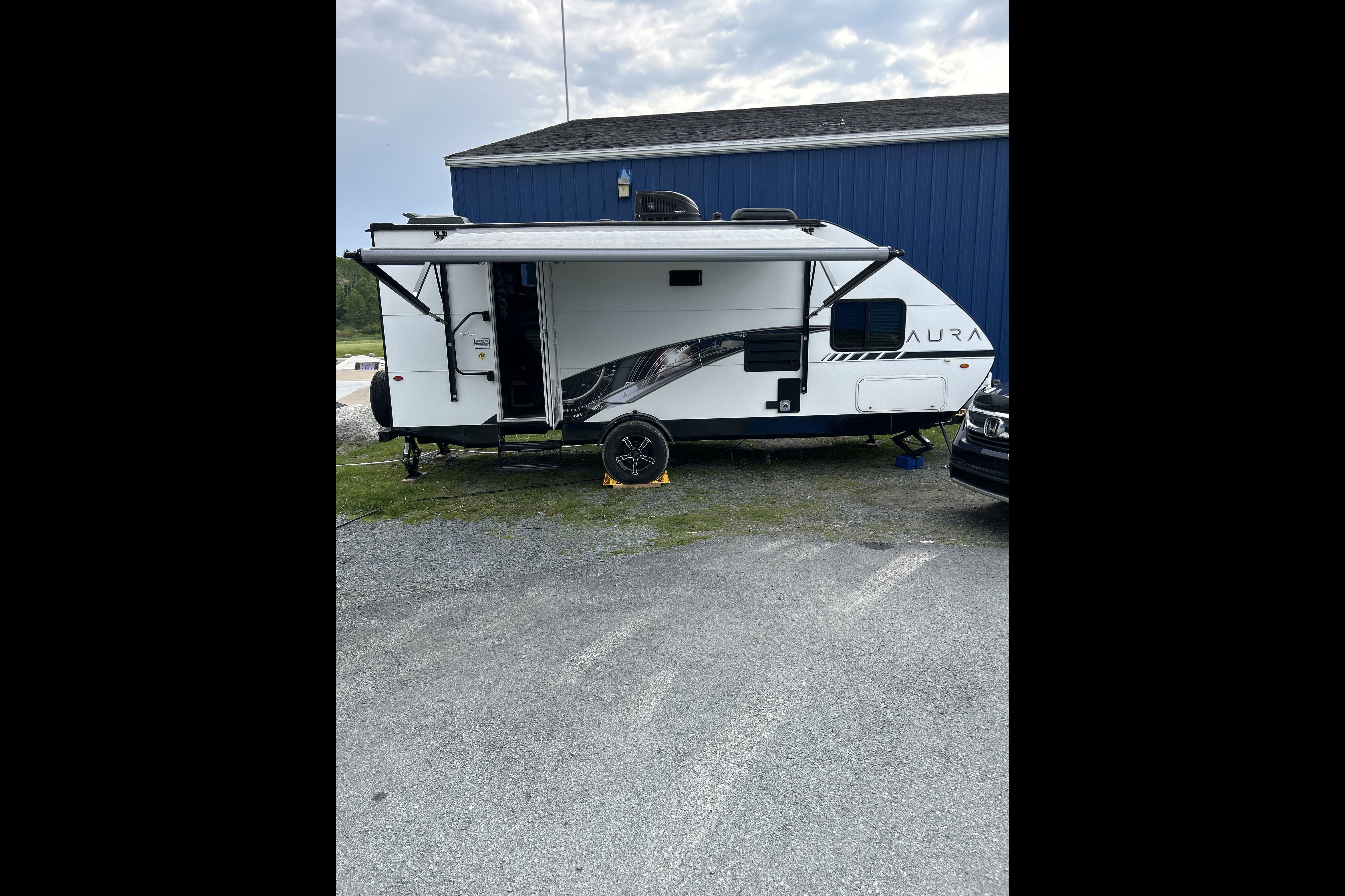 Mark's Travel Lite RV Aura Travel Trailer