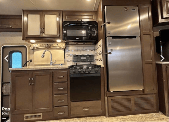 Travis's Thor Motor Coach Hurricane Class A