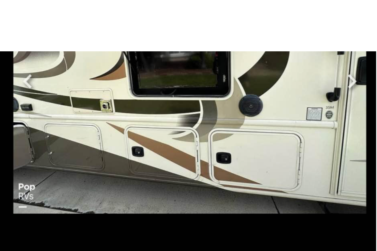 Travis's Thor Motor Coach Hurricane Class A