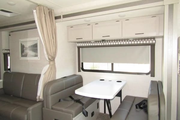 2023 Thor Motor Coach Quantum Sprinter MB24 Class C