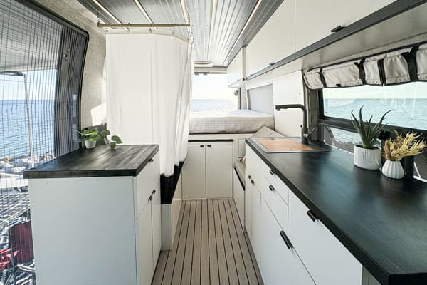 Off Grid Comfy Campervan