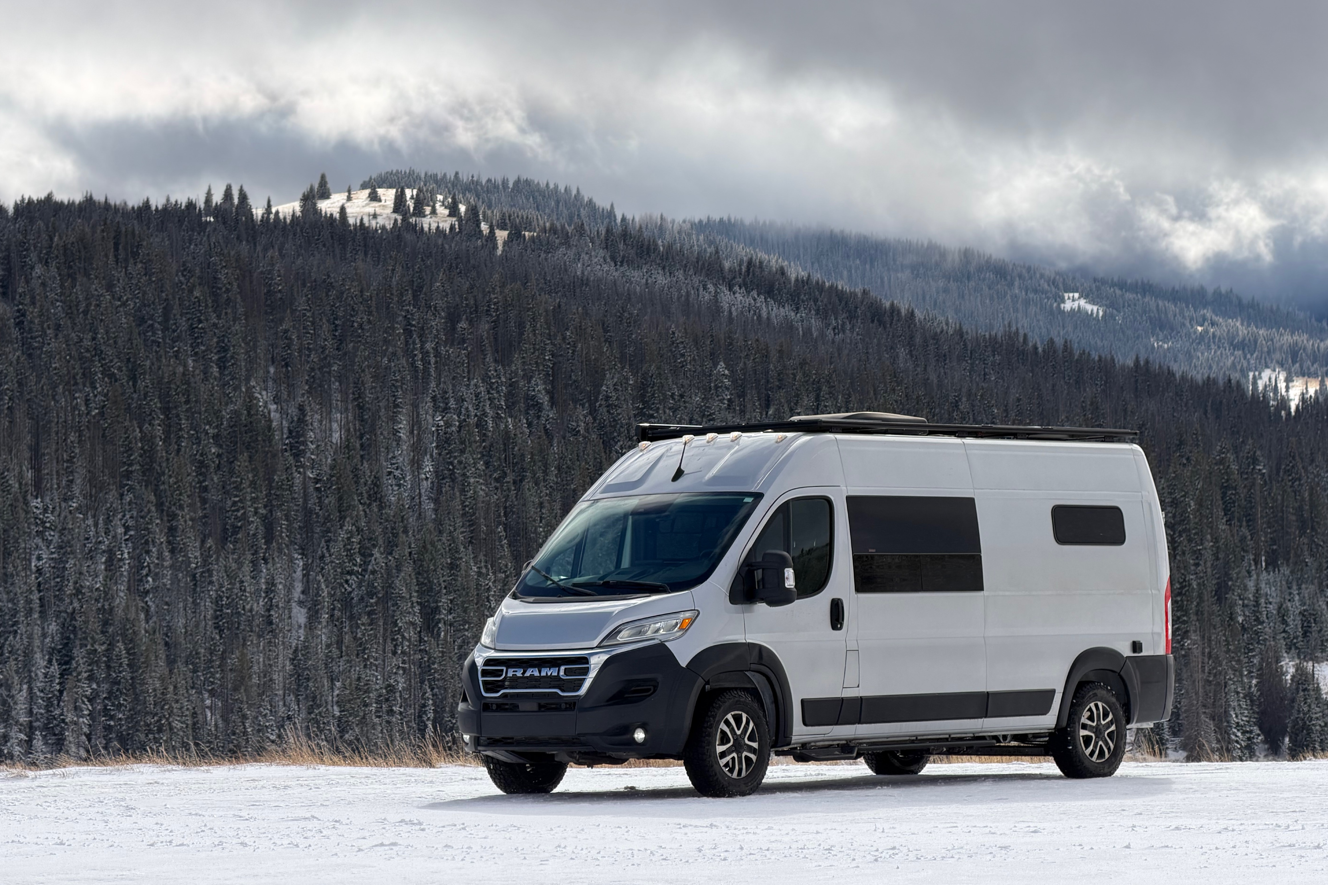 Off Grid Comfy Campervan