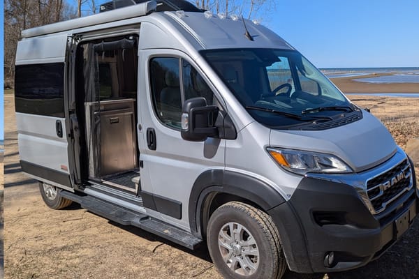 Thor Motor Coach 18M Class B