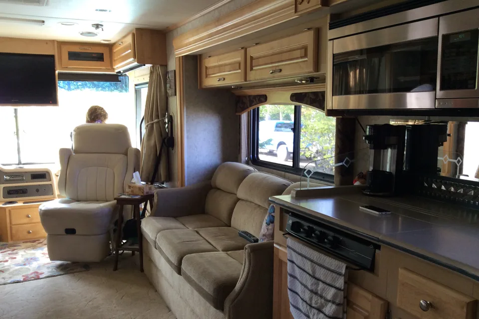 Andrew's Monaco Diplomat Class A
