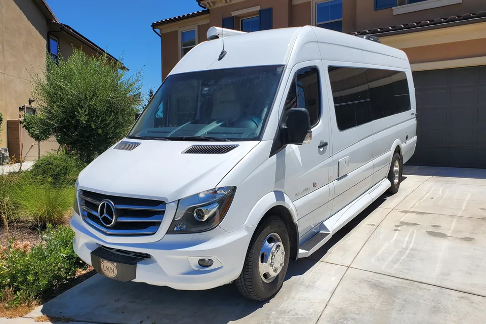 Mercedes Coachmen Campervan
