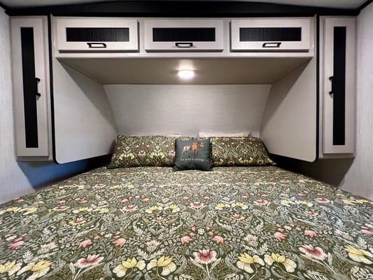 Spruce Moose Glamping — ***BRAND NEW*** 2024 Heartland Mallard M26 (32 ft)