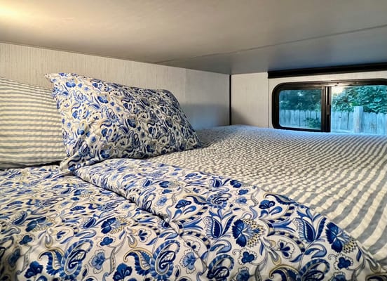 Spruce Moose Glamping — ***BRAND NEW*** 2024 Heartland Mallard M26 (32 ft)