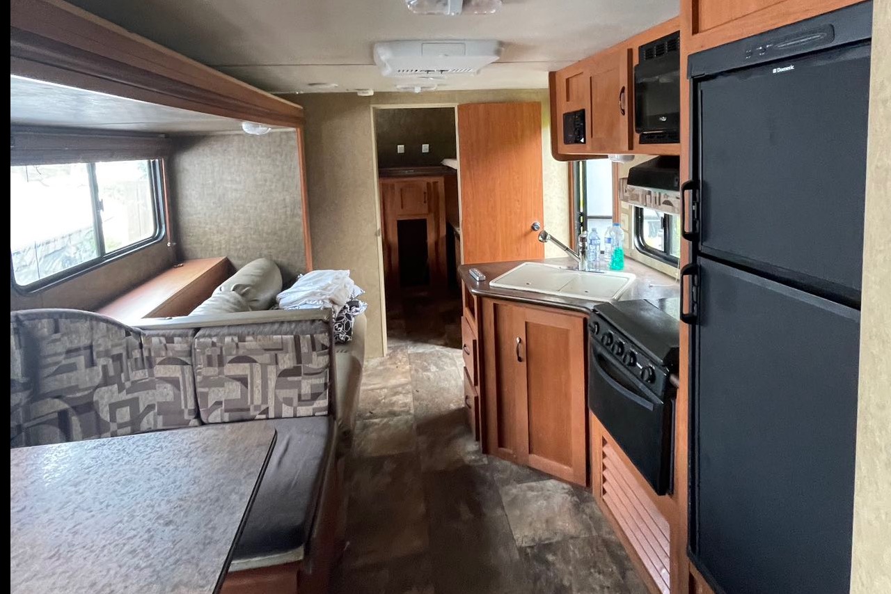 Jessica's Grey wolf 29’ with 4 bunks