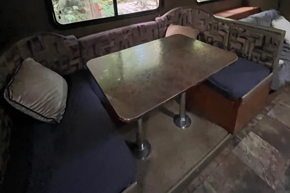 Jessica's Grey wolf 29’ with 4 bunks