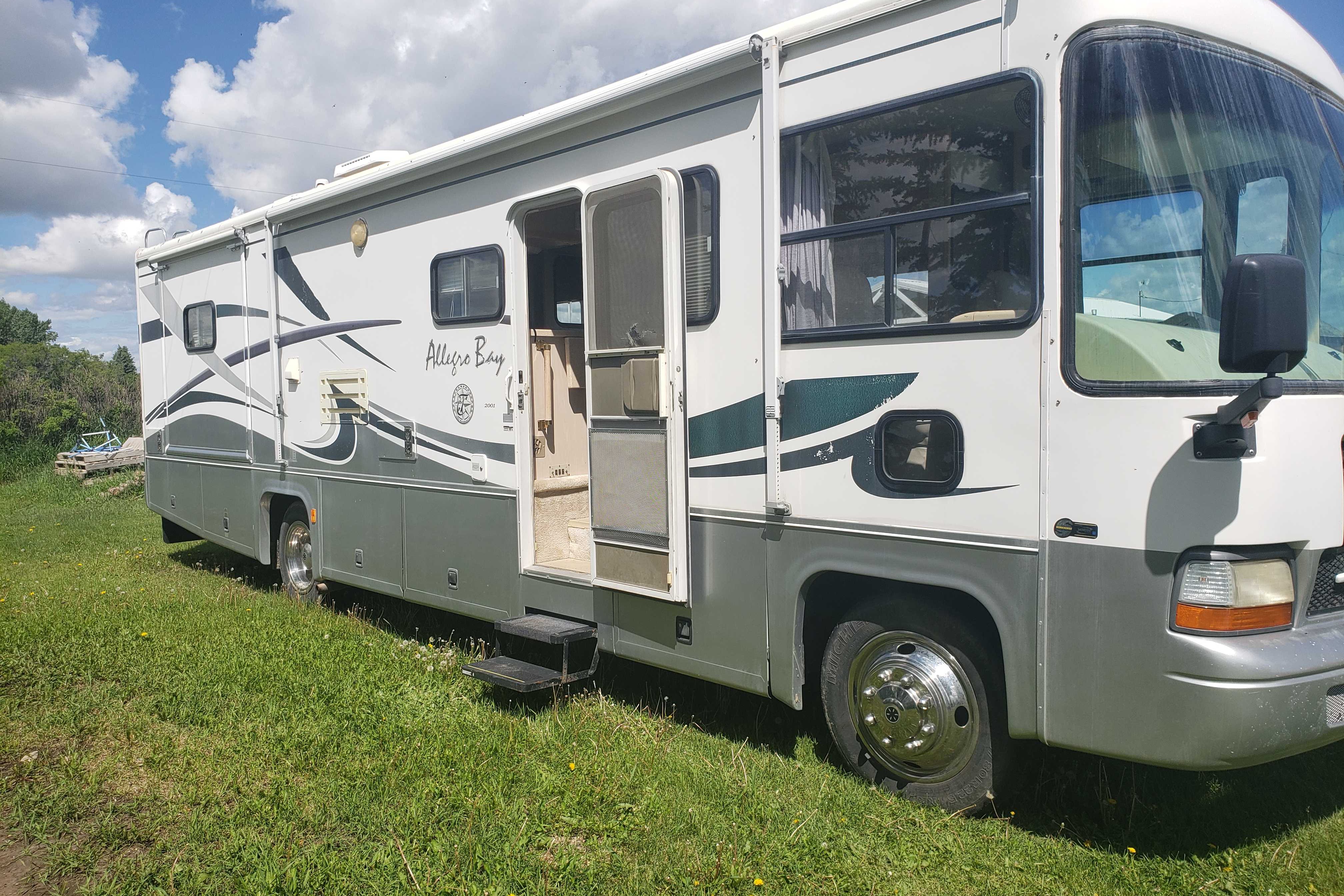 Tim's Comfy Cruiser Class A 36ft