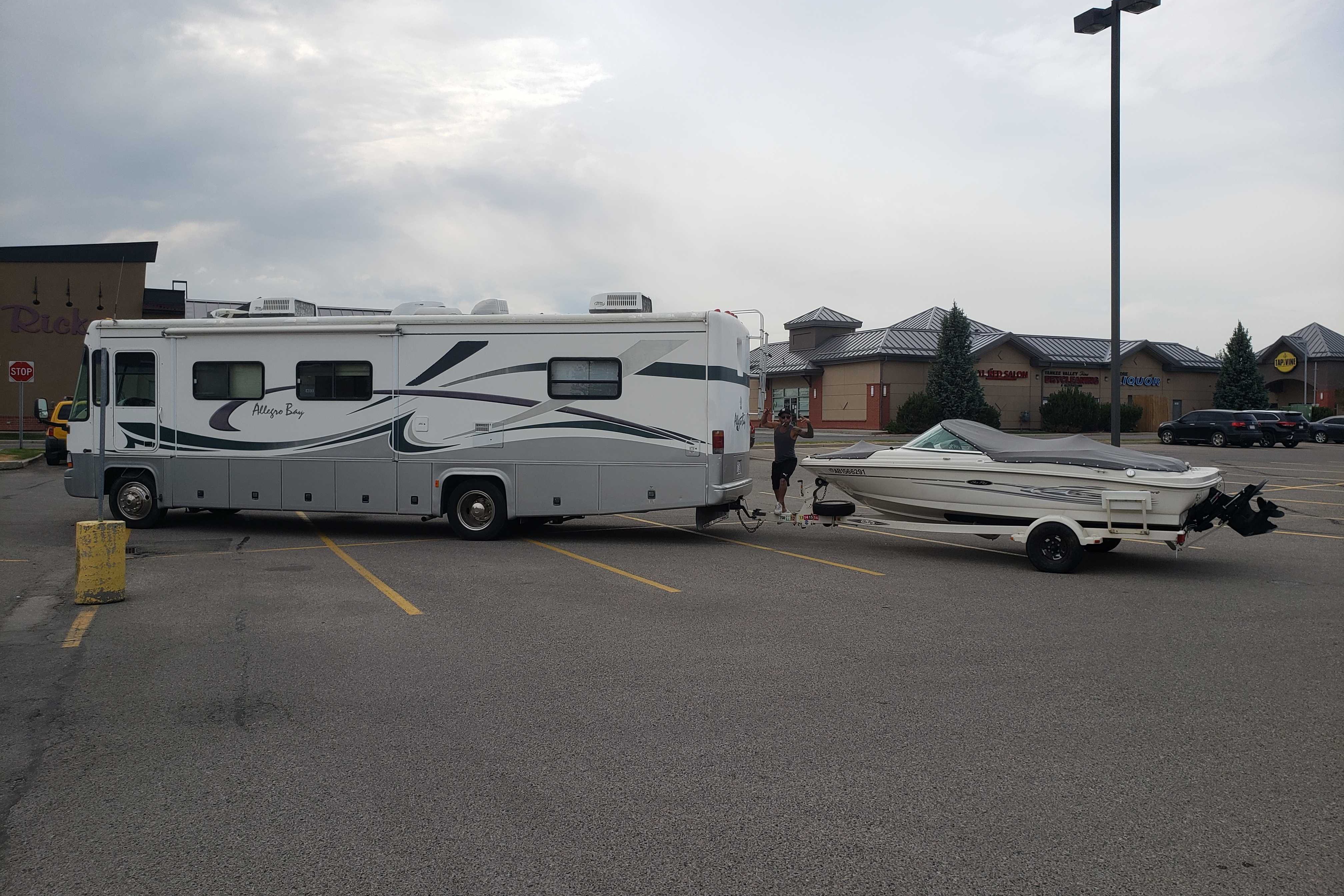 Tim's Comfy Cruiser Class A 36ft