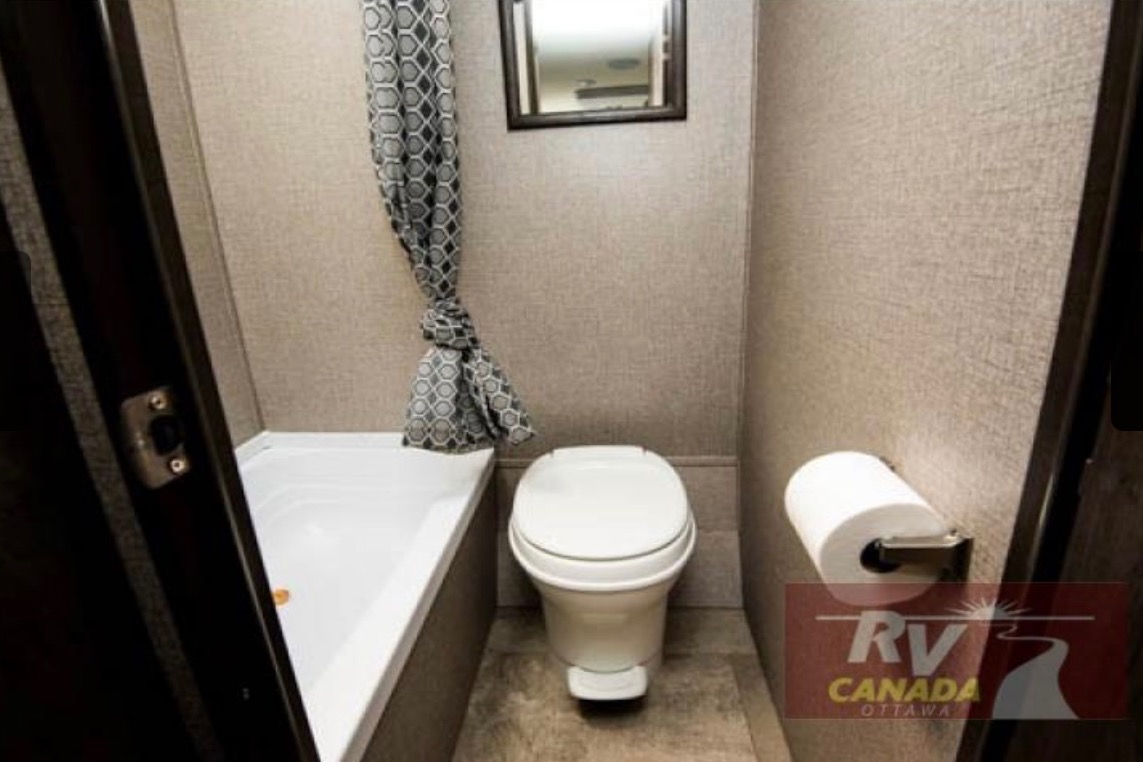 Trevor 's Jayco 174bh Travel Trailer