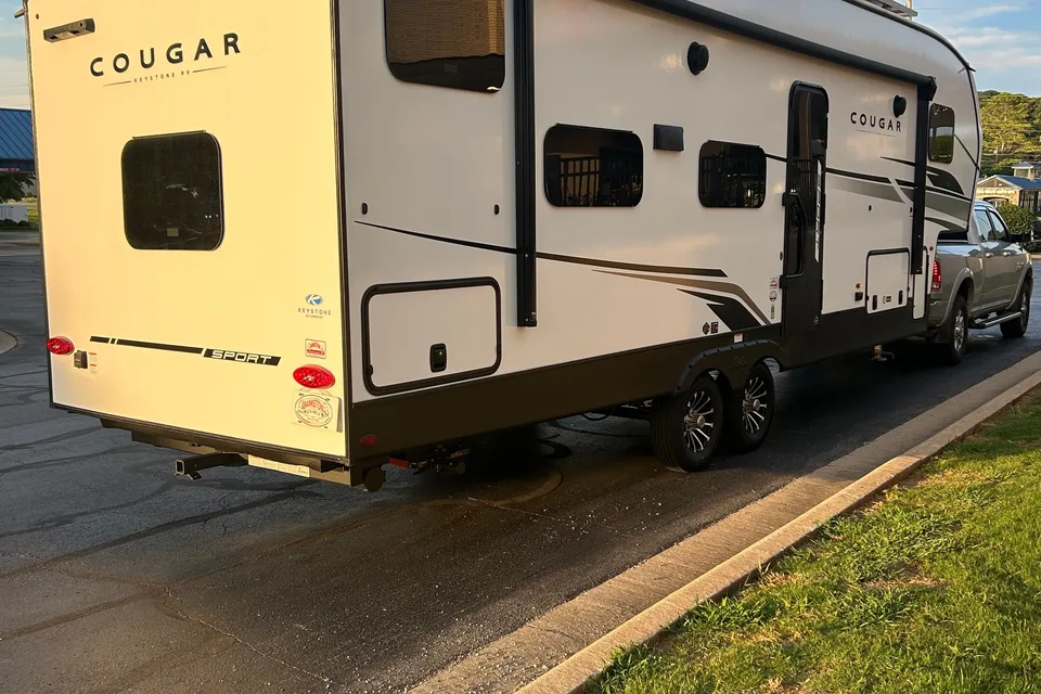2025 Keystone Cougar Sport Fifth Wheel