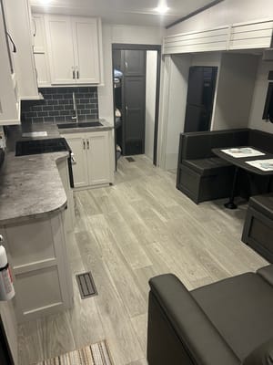 2025 Keystone Cougar Sport Fifth Wheel
