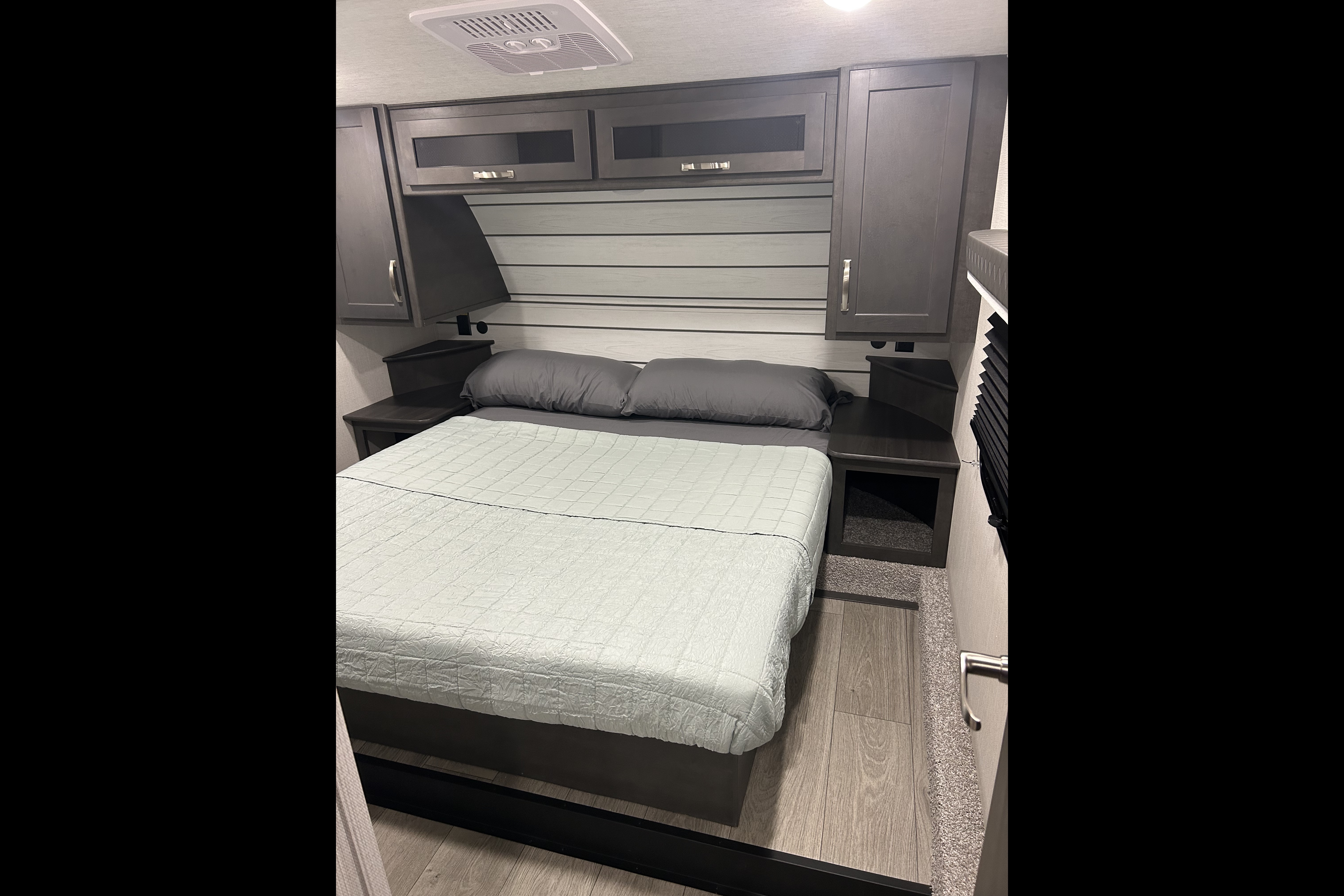 2025 Keystone Cougar Sport Fifth Wheel