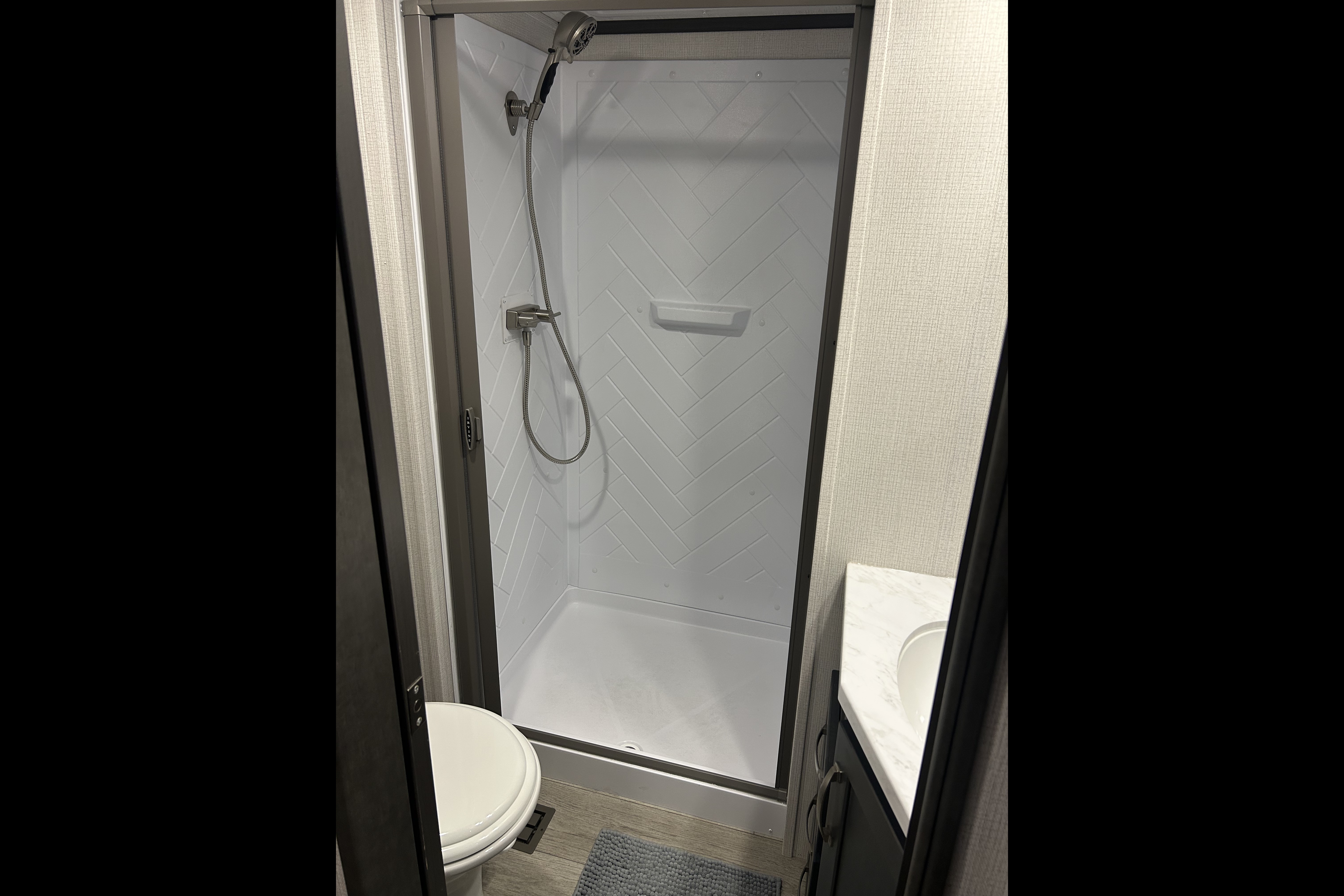 2025 Keystone Cougar Sport Fifth Wheel