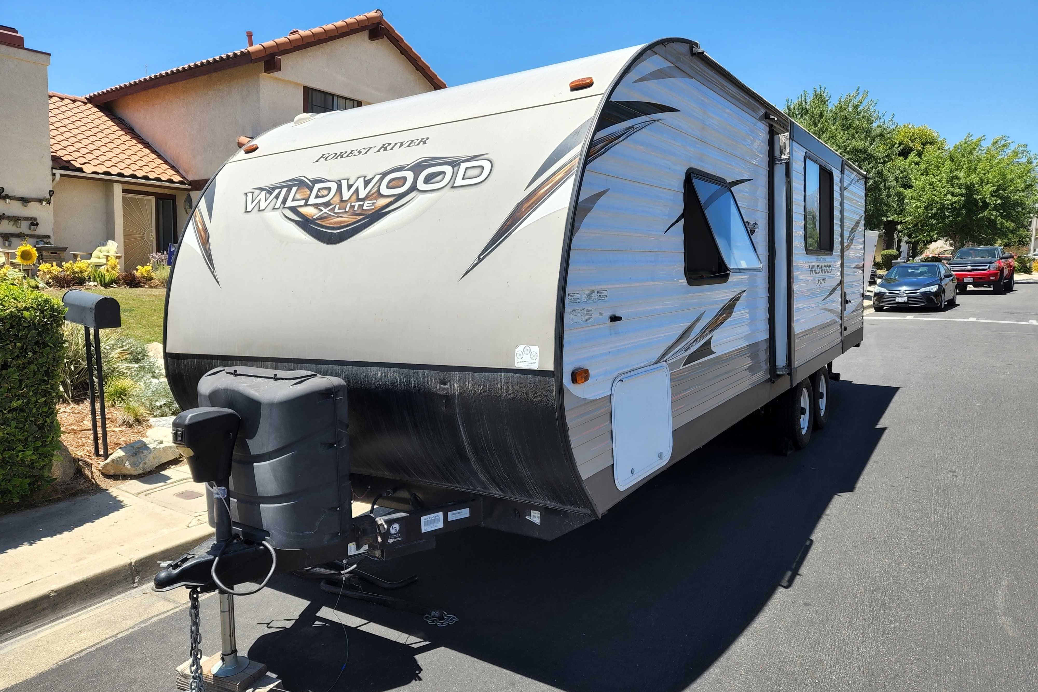 Danny's Forest River Wildwood X Lite Travel Trailer