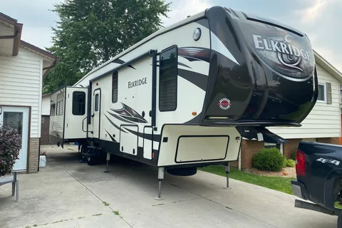 Heartland Elkridge Fifth Wheel