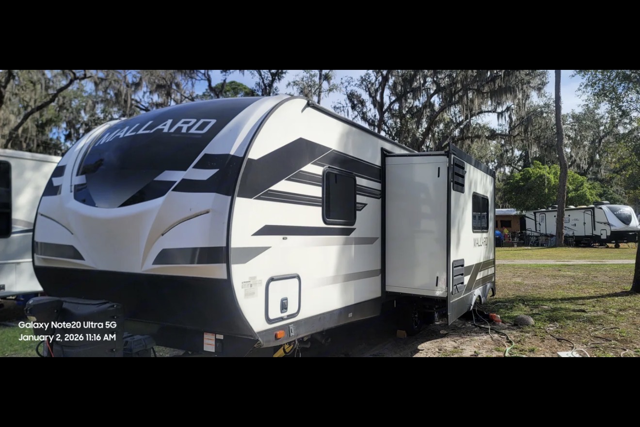 Pet Friendly Heartland 251BH King bed + Bunks