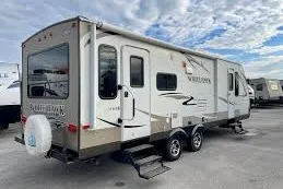Frank's Jayco Whitehawk Ultra Light 27DSRL Travel Trailer