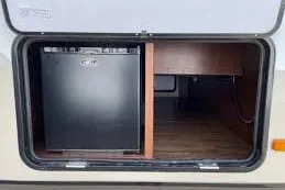 Frank's Jayco Whitehawk Ultra Light 27DSRL Travel Trailer
