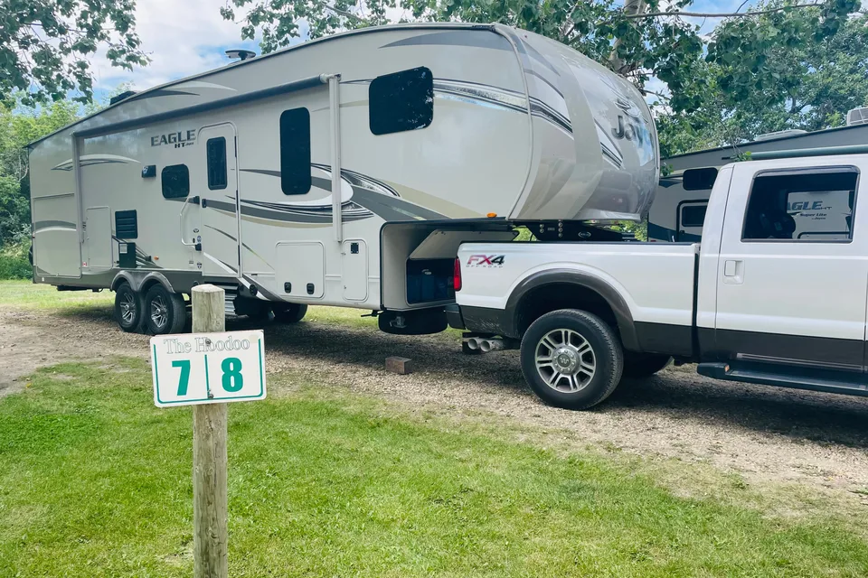 Farrah's Fifth Wheel