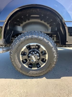Raptor Rooftop Rentals Ford F-350 Ultimate Tremor with 4 Wheel Truck Camper