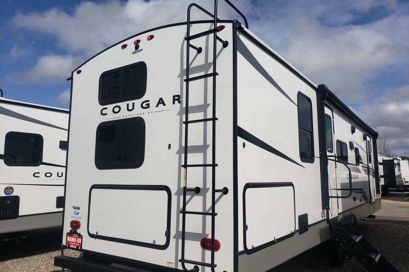 Cougar Den III