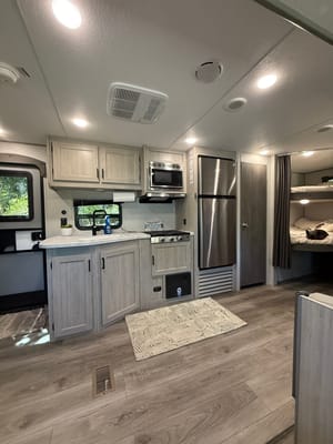 2025 Coachmen, Bunkhouse, Sleeps 8-10, $500 Deposit, Bed Linens included