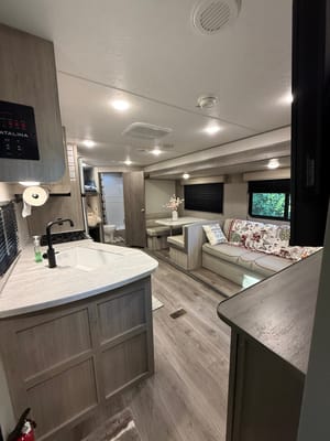 2025 Coachmen, Bunkhouse, Sleeps 8-10, $500 Deposit, Bed Linens included
