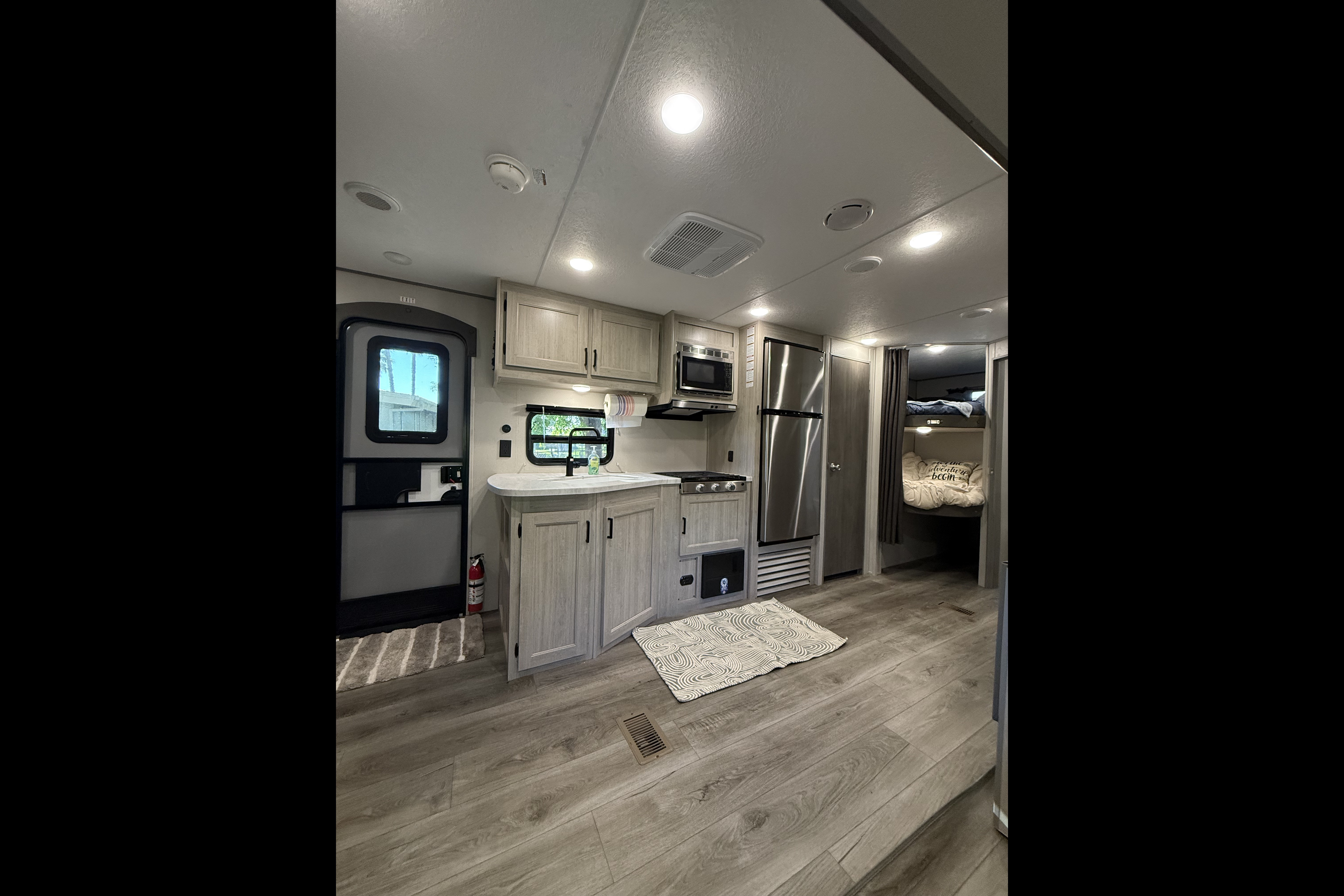 2025 Coachmen, Bunkhouse, Sleeps 8-10, $500 Deposit, Bed Linens included
