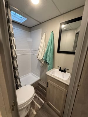 2025 Coachmen, Bunkhouse, Sleeps 8-10, $500 Deposit, Bed Linens included