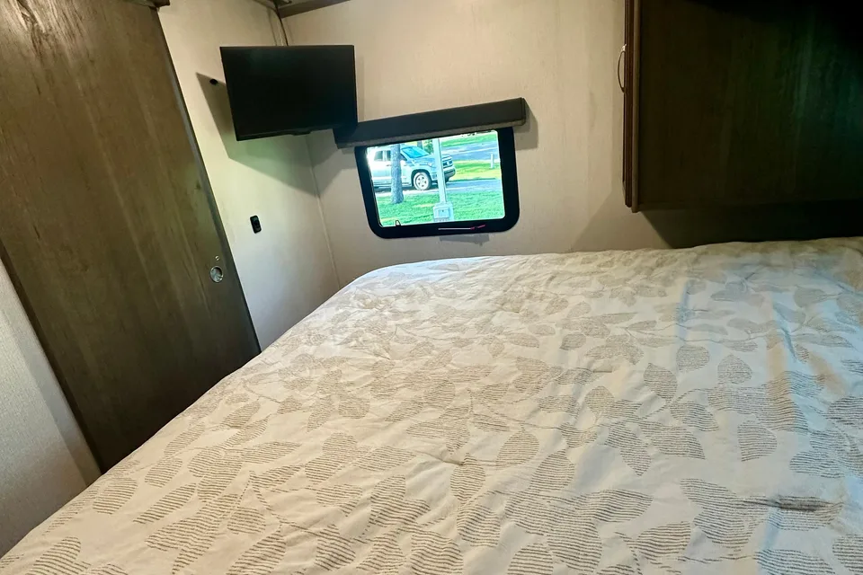 Joshua's Keystone Cougar 30BHS Travel Trailer