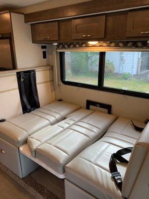 Trailblazer Adventurer Class C Motorhome