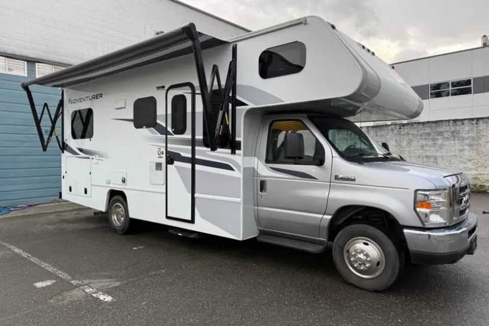 Trailblazer Adventurer Class C Motorhome