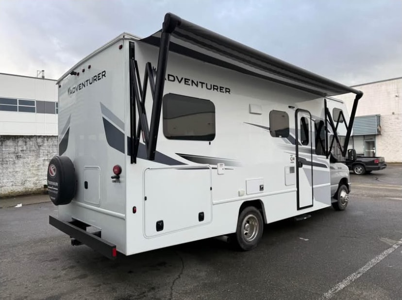 Trailblazer Adventurer Class C Motorhome
