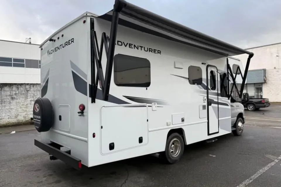 Trailblazer Adventurer Class C Motorhome