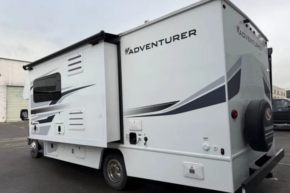 Trailblazer Adventurer Class C Motorhome