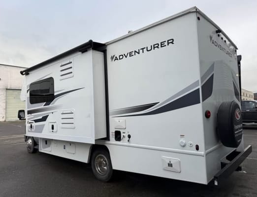 Trailblazer Adventurer Class C Motorhome