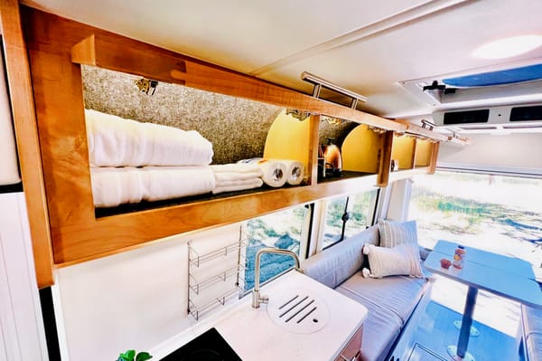 The Teton | 6 Seat belts | Luxury Van
