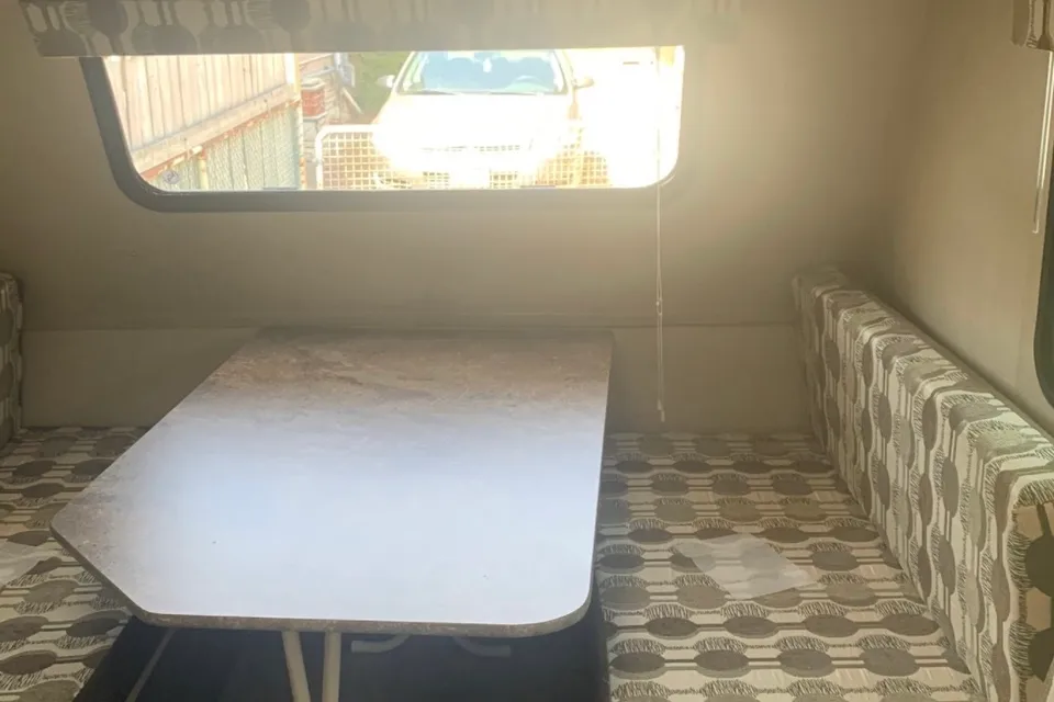 Huzur's Sportsmen Classic 130 Travel Trailer
