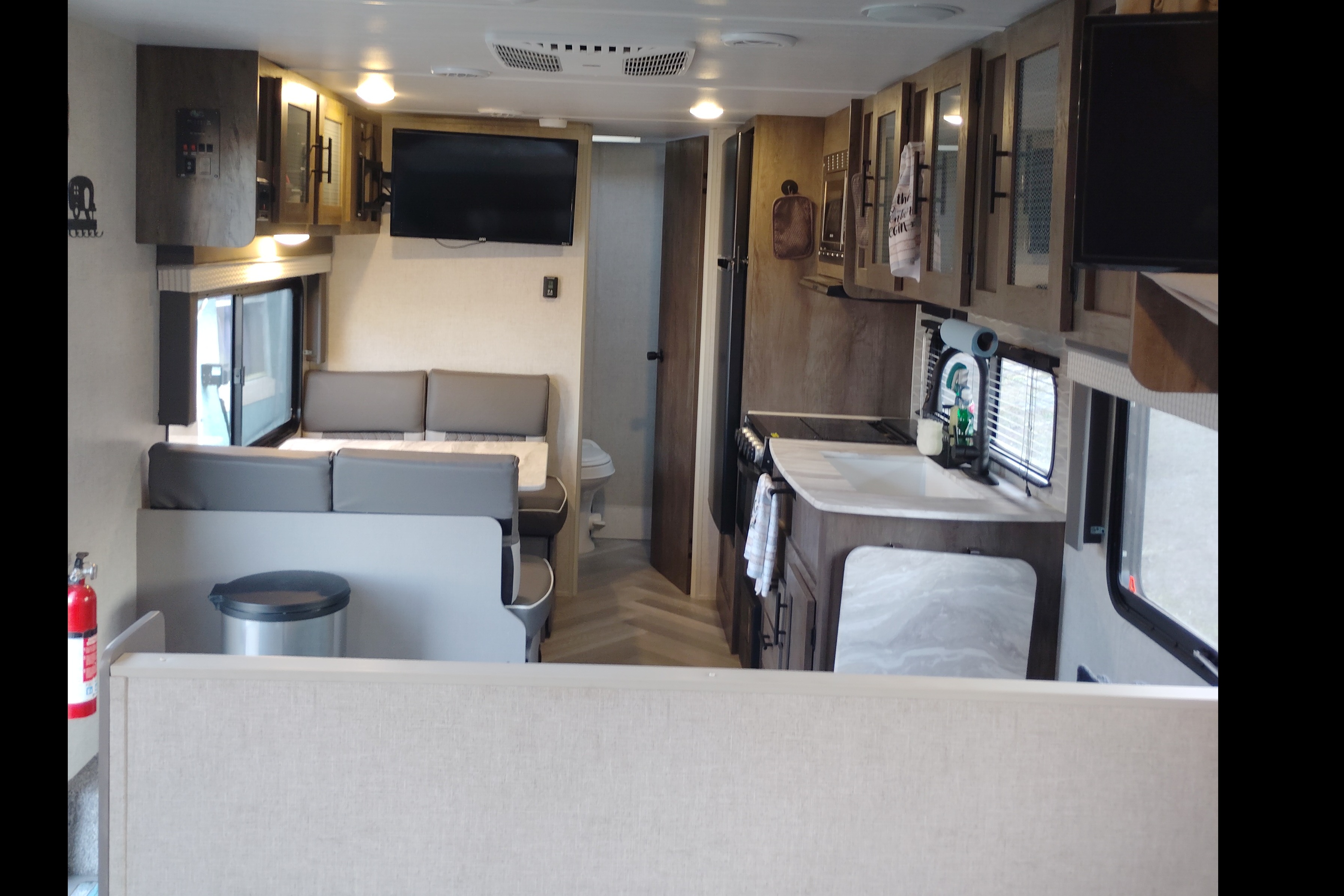 Campbell's Forest River Salem cruise lite Travel Trailer