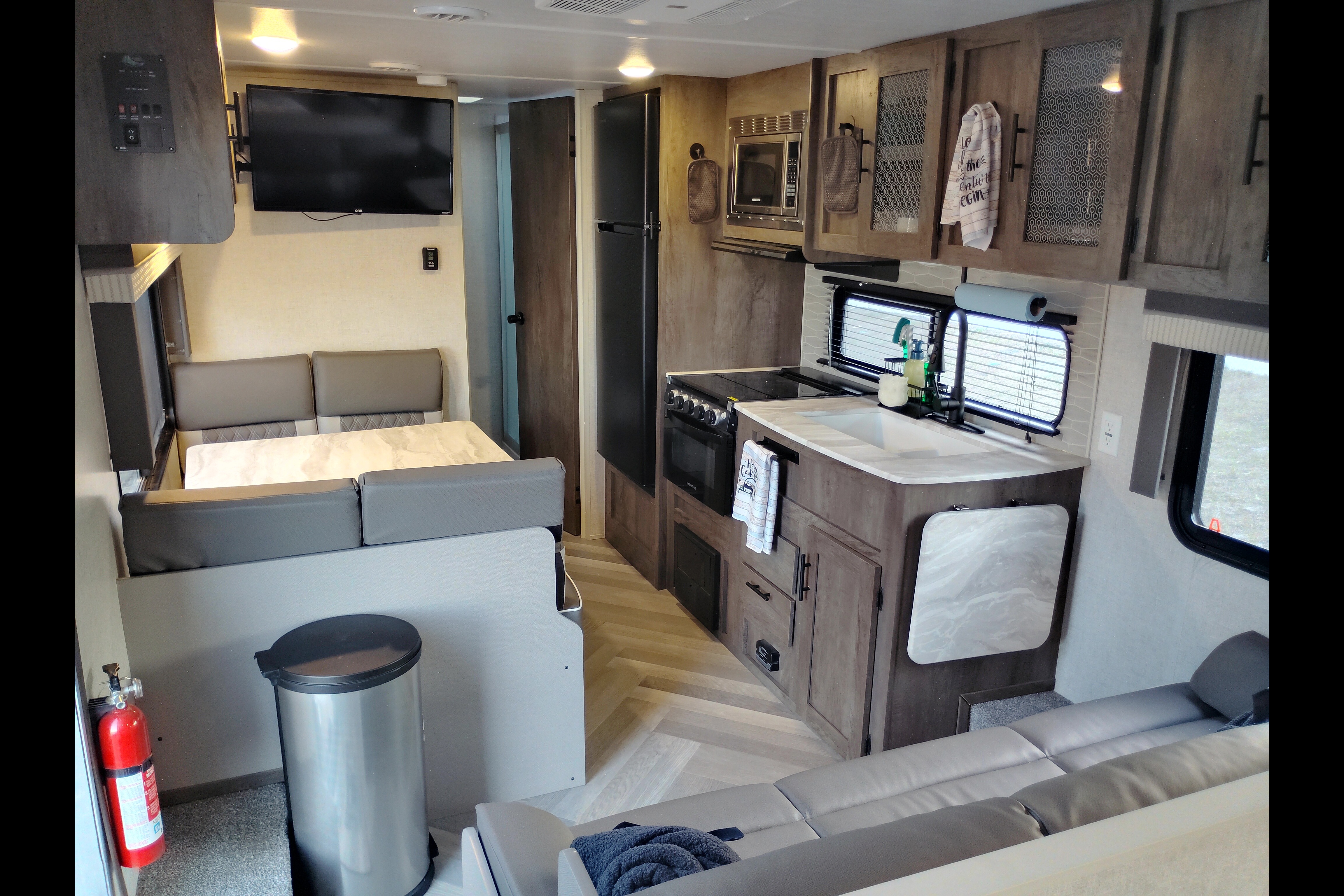 Campbell's Forest River Salem cruise lite Travel Trailer