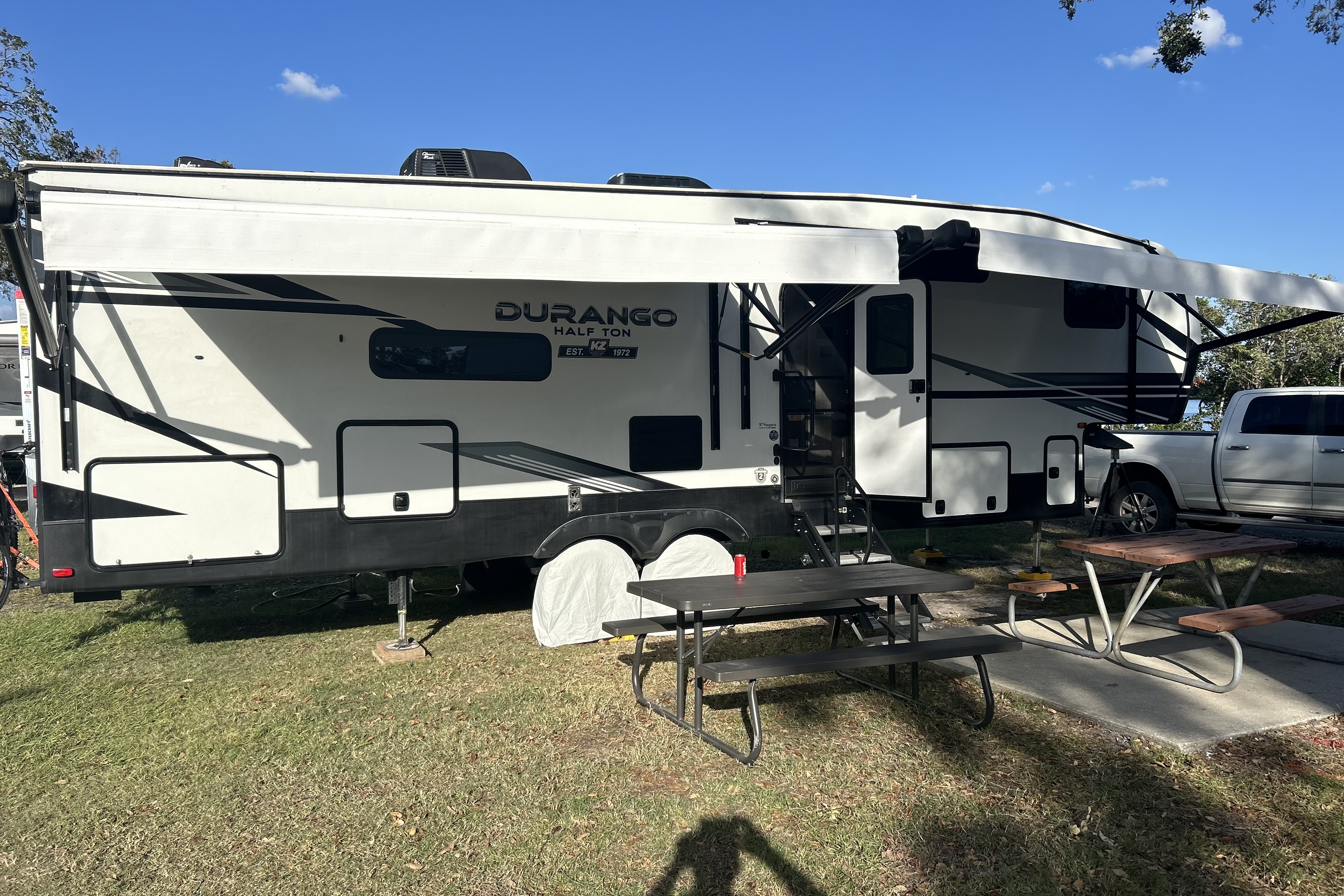 Vander Meer KZ Durango Fifth Wheel