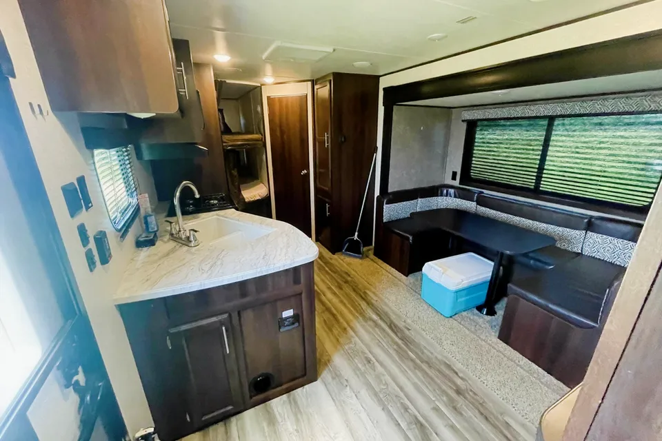 Rob's Jayco 2019 Travel Trailer