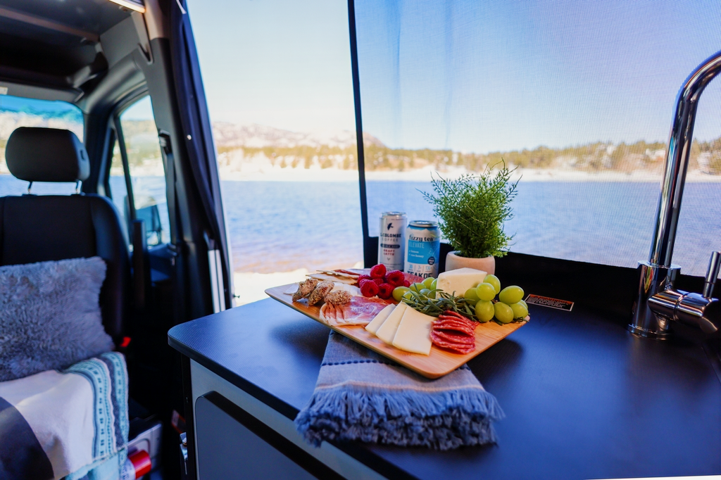 Luna Rover Mercedes Sprinter Winnebago Revel