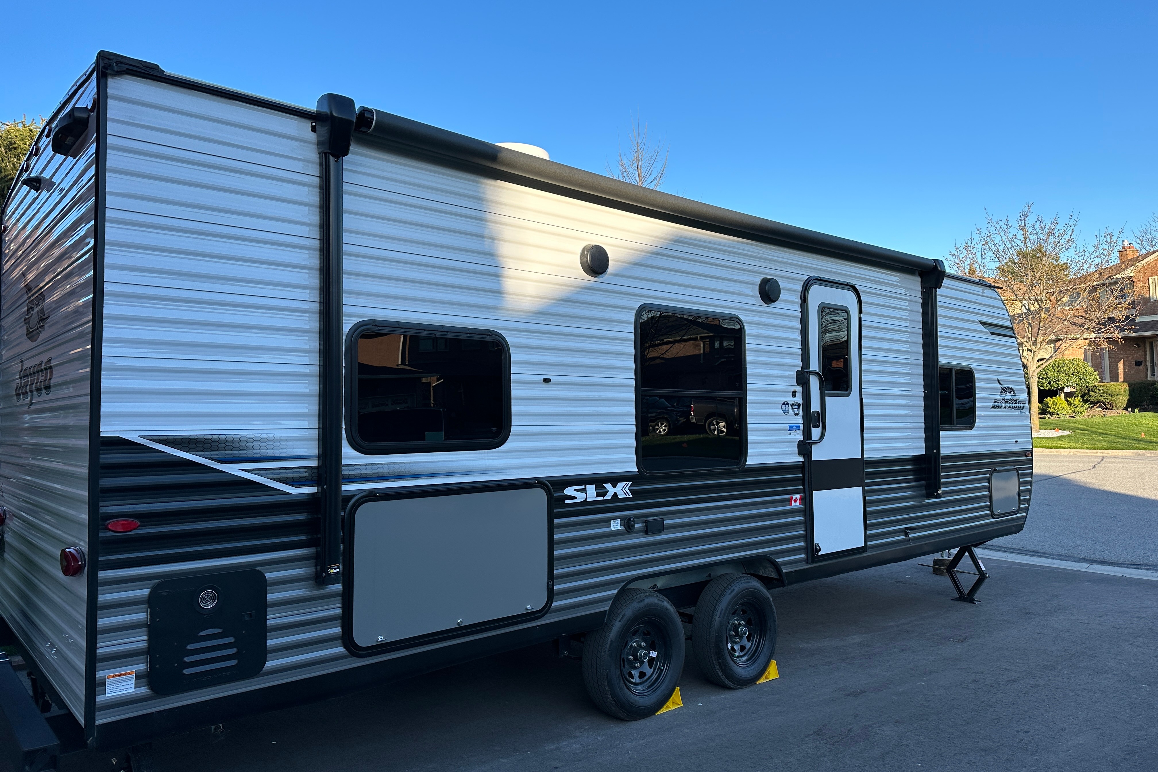 Evan's Jayco 2024 JAY FLIGHT SLX Travel Trailer