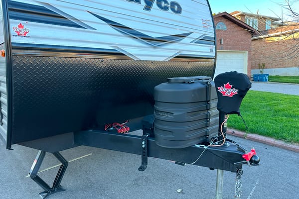 Evan's Jayco 2024 JAY FLIGHT SLX Travel Trailer
